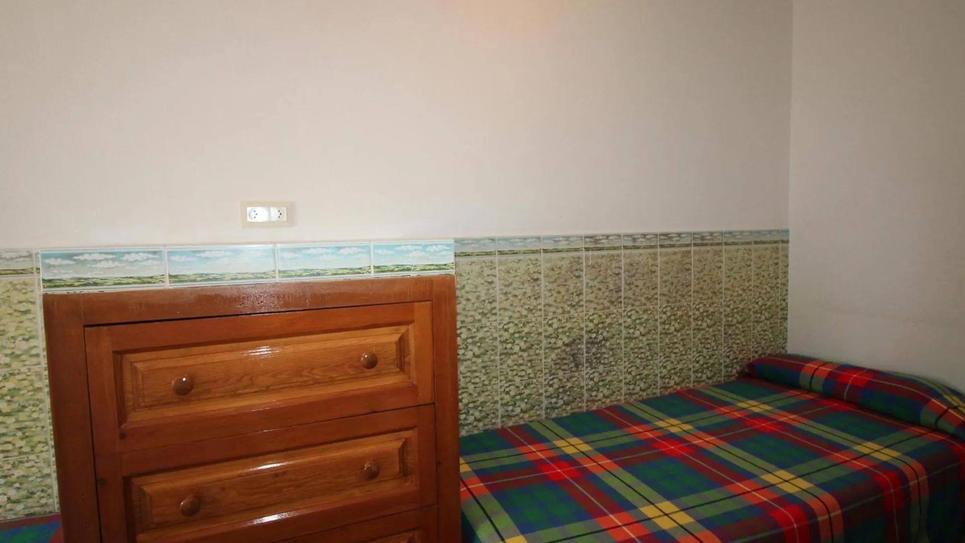 Gran Apartamento Con Terraza En Fane De Baix, Llanca - Es-228-154 Spagna