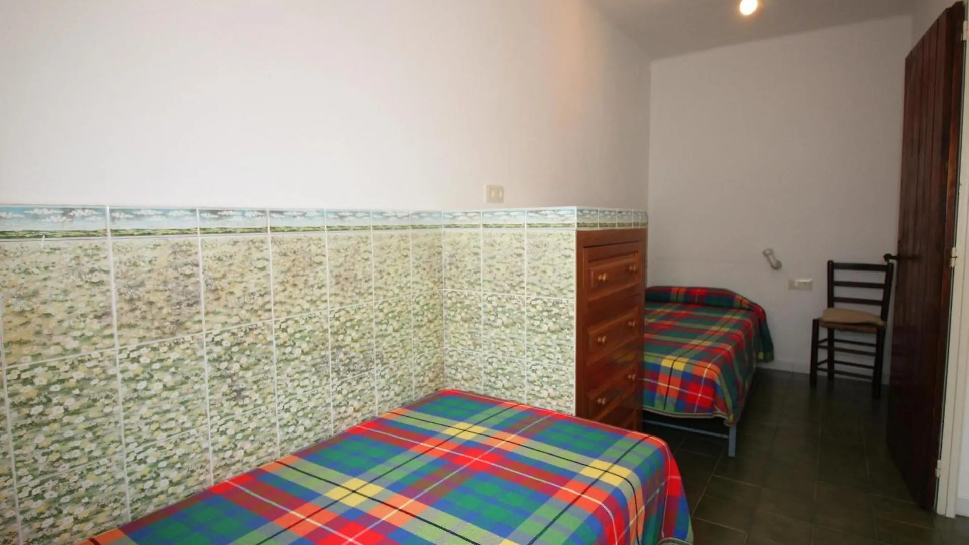 Gran Apartamento Con Terraza En Fane De Baix, Llanca - Es-228-154 0*,  Ισπανία