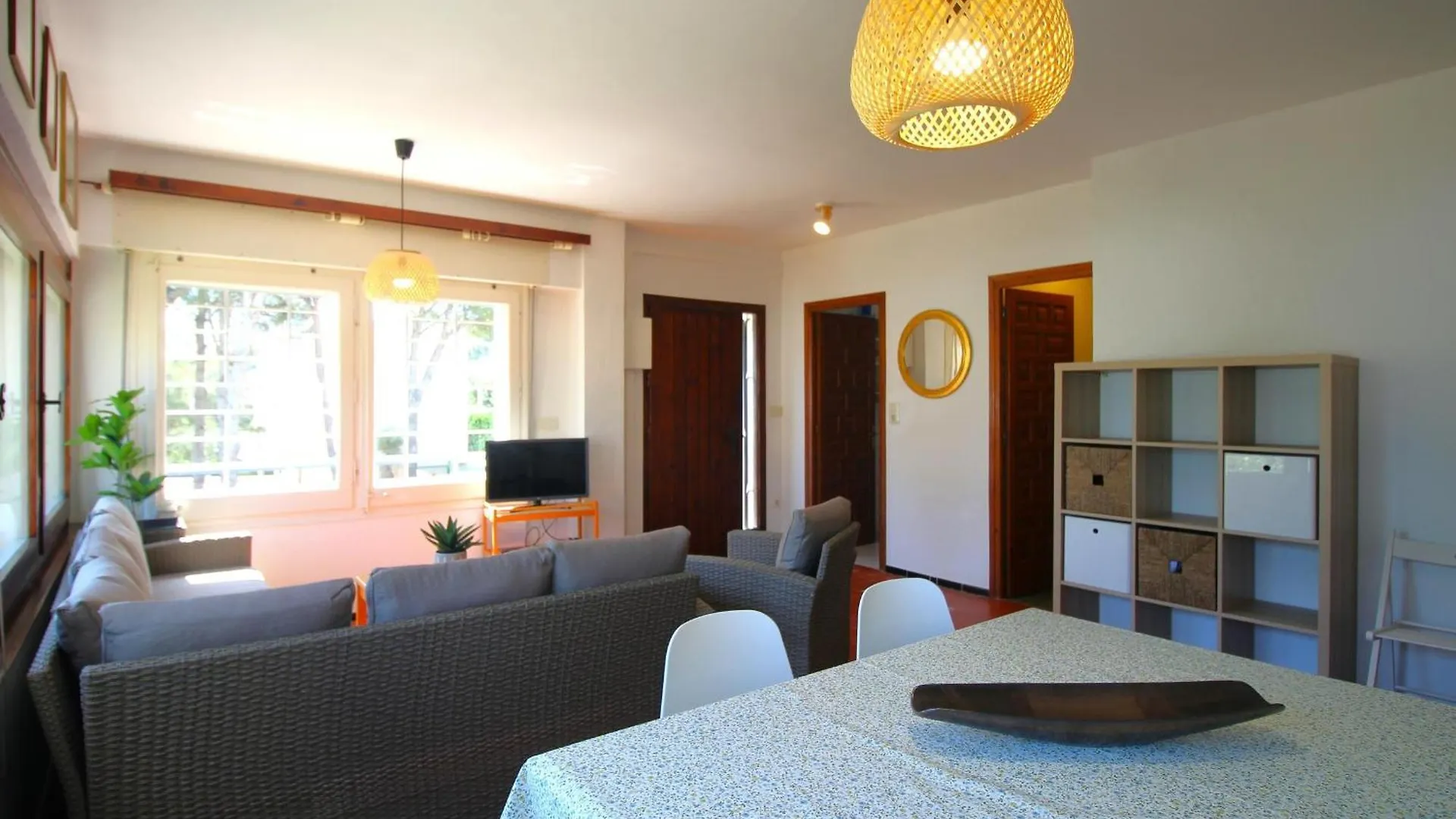Appartamento Gran Apartamento Con Terraza En Fane De Baix, Llanca - Es-228-154